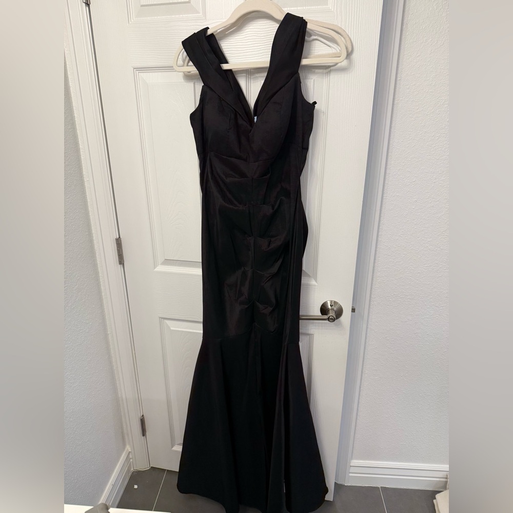 Elegant Black Evening Gown | Size 12